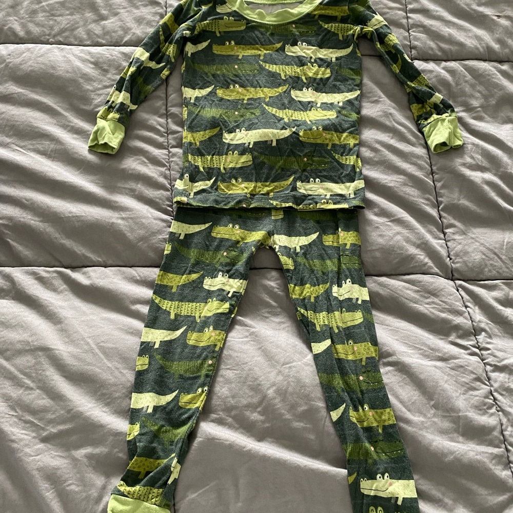 Little Sleepies Gator print